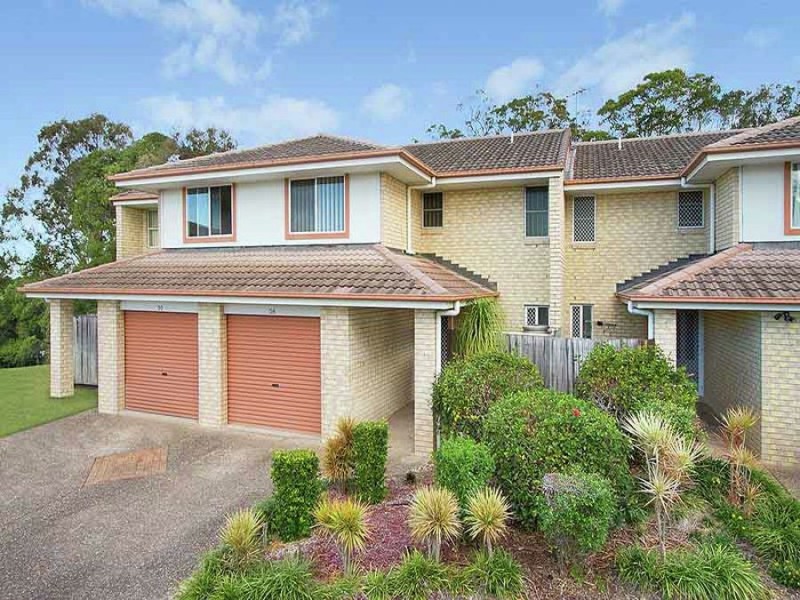 8 Peninsula Ave, Cornubia QLD 4130