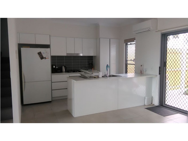 3A / 26 Tick Street, Upper Mount Gravatt QLD 4122