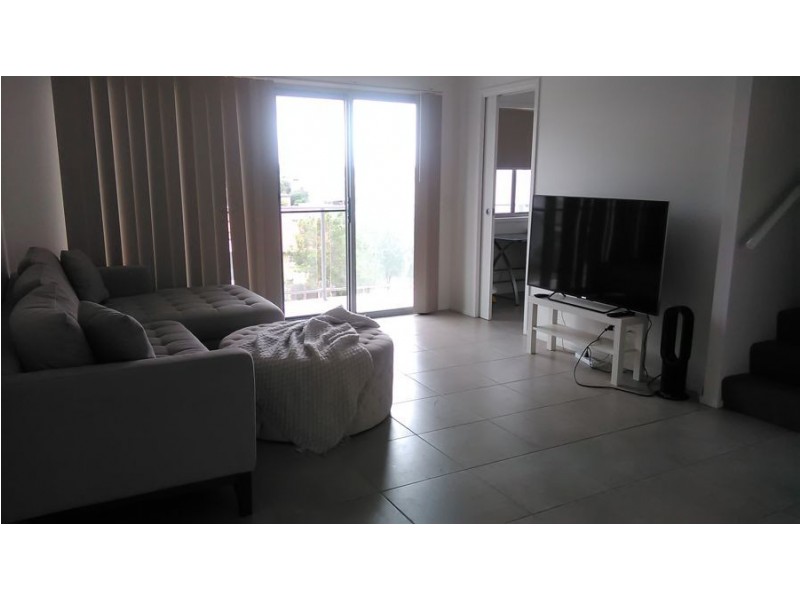 3A / 26 Tick Street, Upper Mount Gravatt QLD 4122