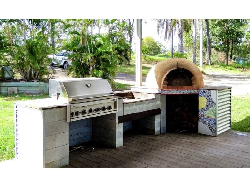 907 Mount Gravatt Capalaba Rd, Mackenzie QLD 4156