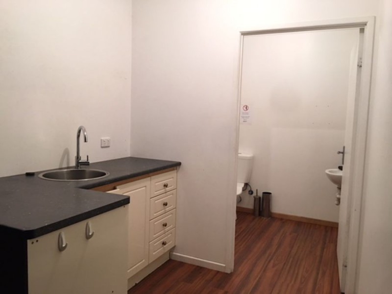 907 Mount Gravatt Capalaba Rd, Mackenzie QLD 4156