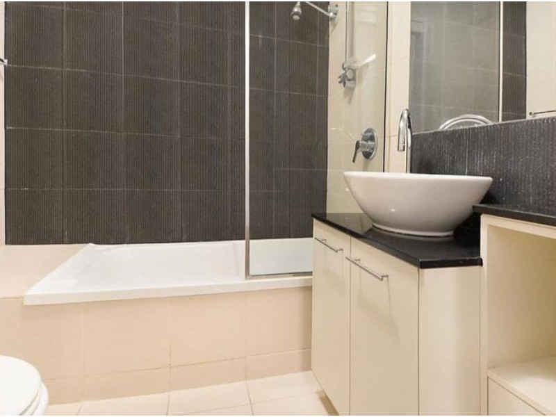 103 21 miles street, Clayfield QLD 4011