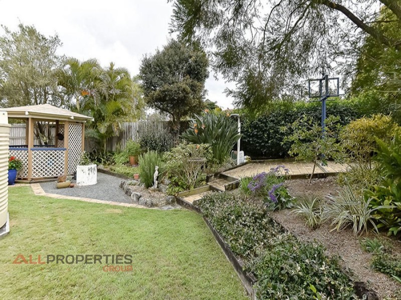 8 Avondale crescent, Parkinson QLD 4115