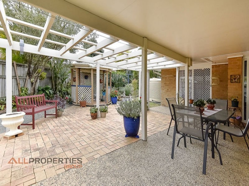 8 Avondale crescent, Parkinson QLD 4115