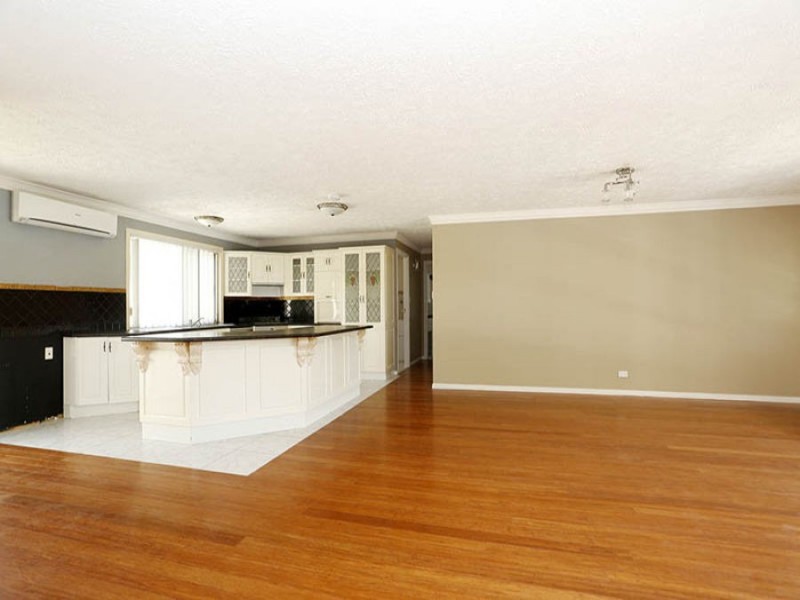 49 Blue-Gum Drive, Marsden QLD 4132