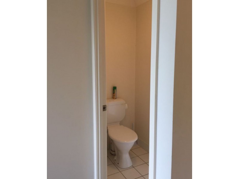 84A/3 Arundel Drive, Arundel QLD 4214