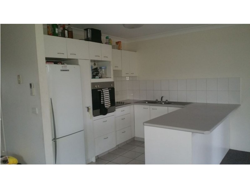 27/20 Huth Street, Labrador QLD 4215