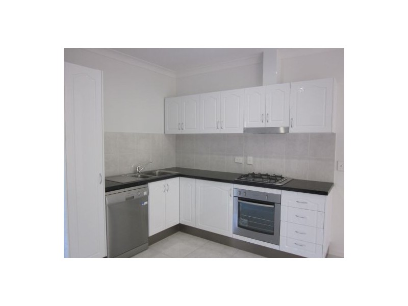 GF  41 Liverpool St, Eight Mile Plains QLD 4113