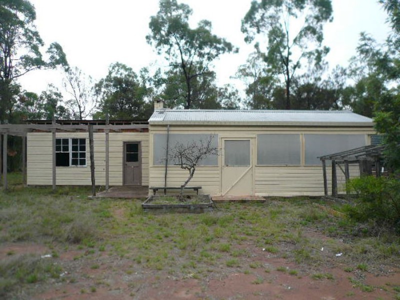 404 Old Tara Rd, Wieambilla QLD 4413