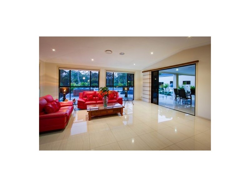 58 Woodend Ct, Park Ridge QLD 4125