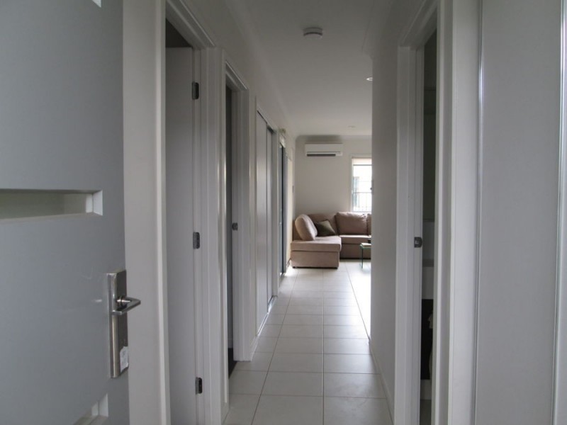 Upper Floor of 15 Anthony Drive, Alexandra Hills QLD 4161