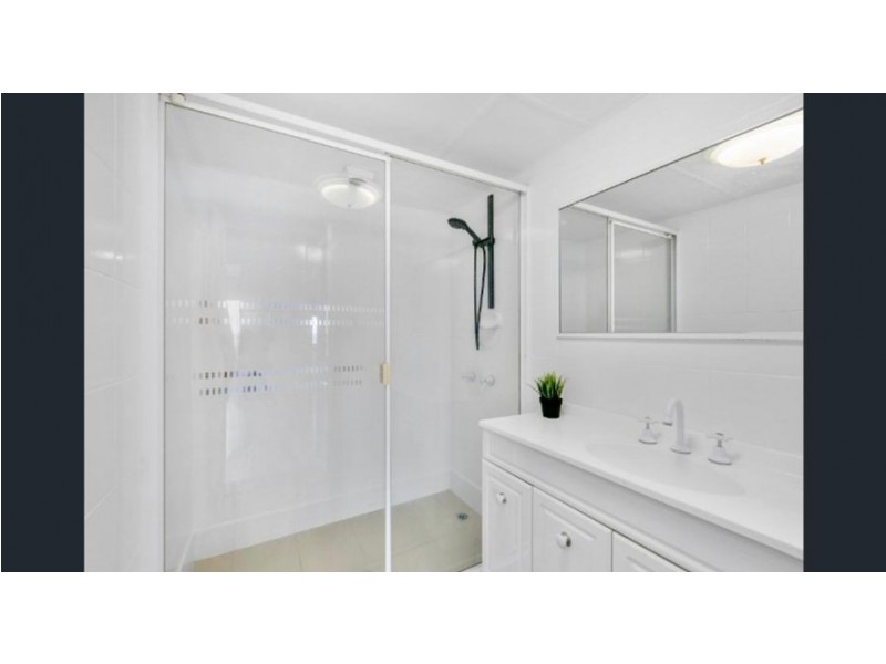 9/142 The Esplanade, Surfers Paradise QLD 4217