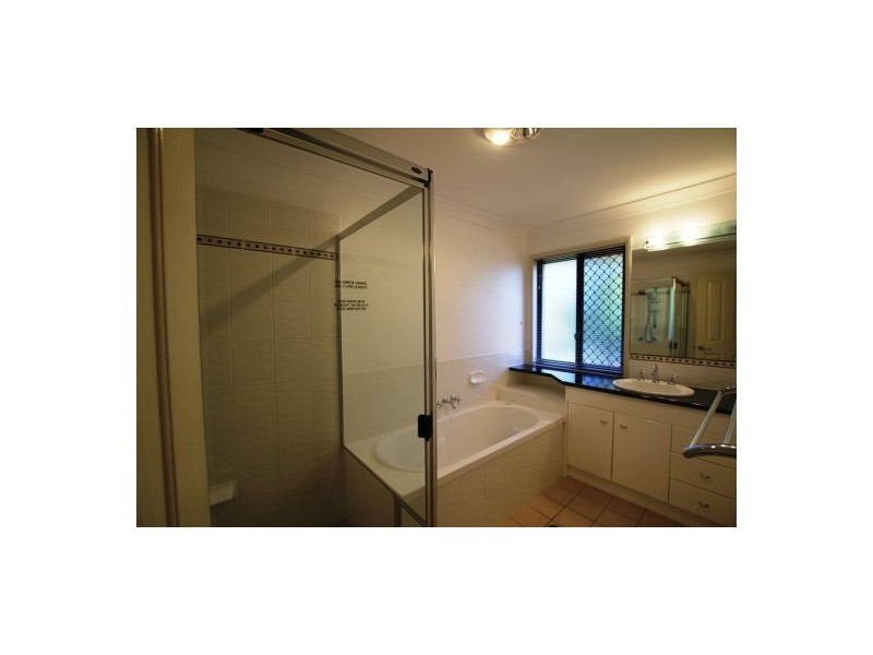 139a, Carmody Road, St Lucia QLD 4067