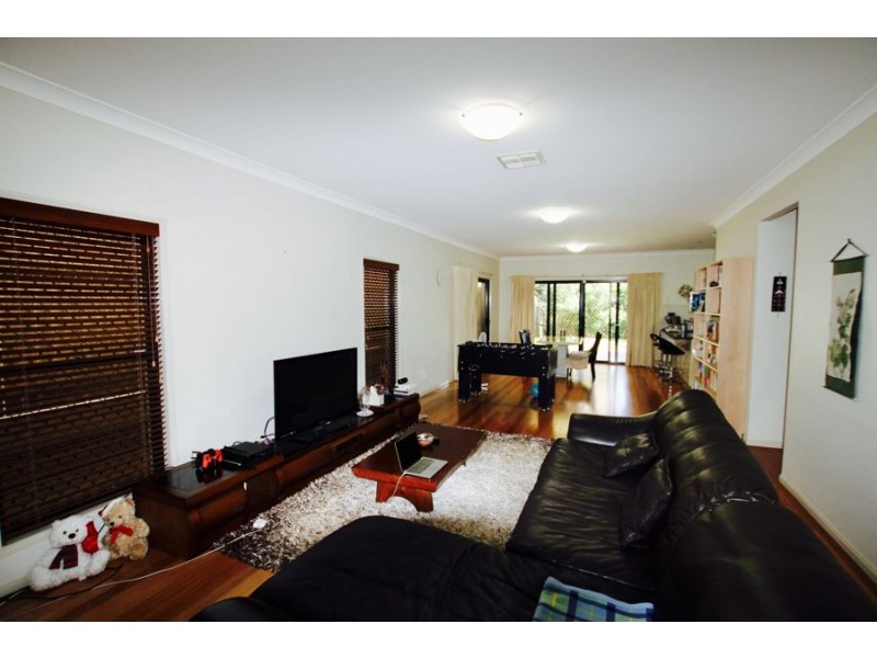 139a, Carmody Road, St Lucia QLD 4067
