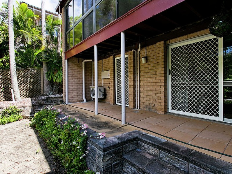 91 Illuta Ave, Ferny Hills QLD 4055