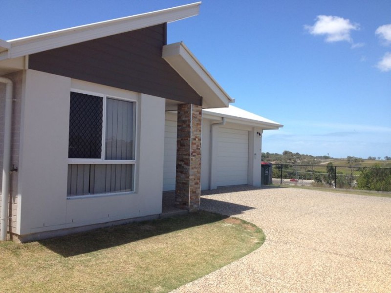 79 Braxlaw Crescent, Dakabin QLD 4503