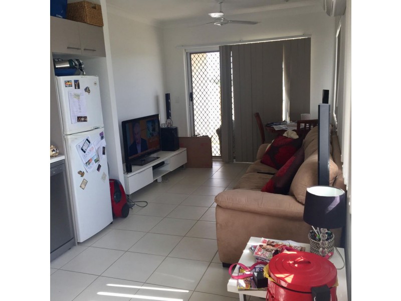 79 Braxlaw Crescent, Dakabin QLD 4503