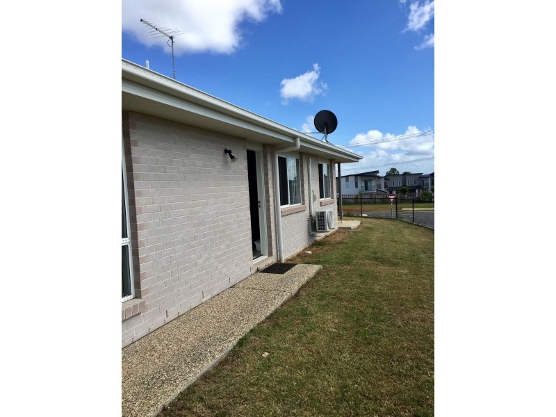 79 Braxlaw Crescent, Dakabin QLD 4503