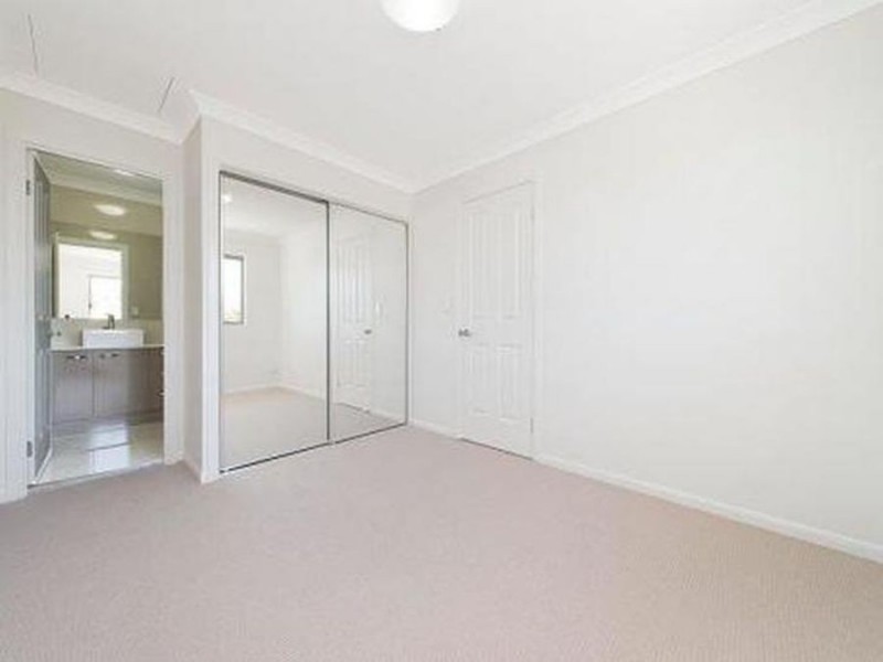 Unit 46 29 Juers Street, Kingston QLD 4114