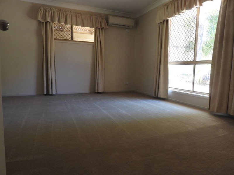 109 Chatswood Road, Daisy Hill QLD 4127