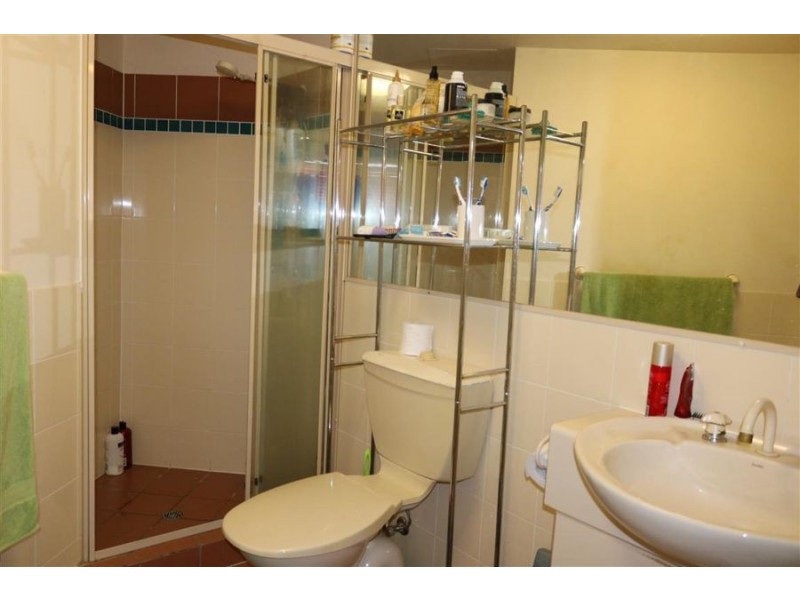 u164 7 Redondo Av, Miami QLD 4220