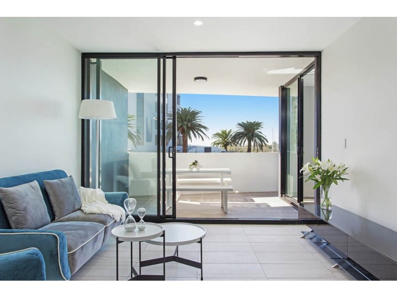 902B/8 Hunt Street, Hamilton QLD 4007