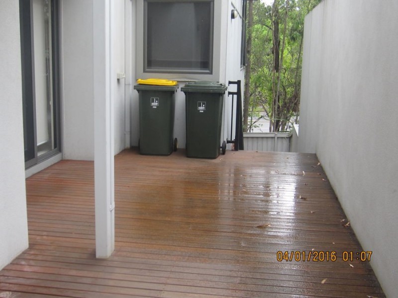 Mount Ommaney QLD 4074