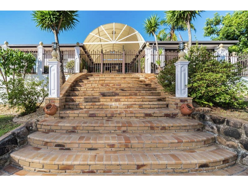 69 DEWAR DRIVE, Loganholme QLD 4129