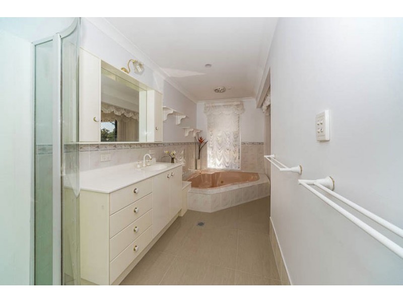 69 DEWAR DRIVE, Loganholme QLD 4129