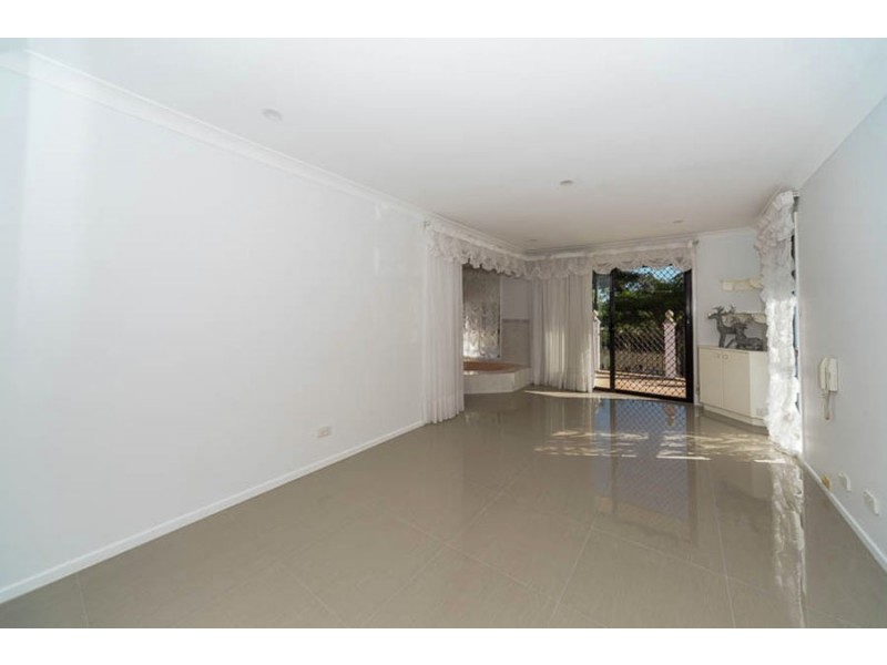 69 DEWAR DRIVE, Loganholme QLD 4129