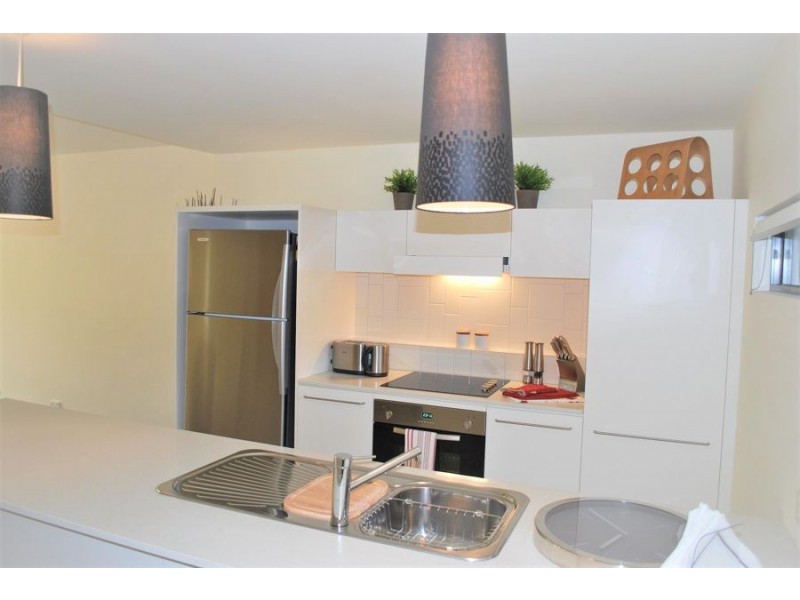 L1/8 Musgrave st, West End QLD 4101