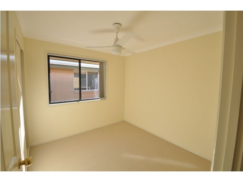 82 316 Long St East, Graceville QLD 4075