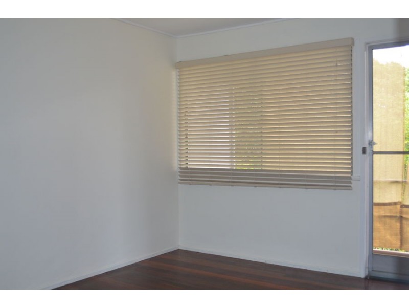 Unit 2 – 43 Holland Rd, Holland Park QLD 4121