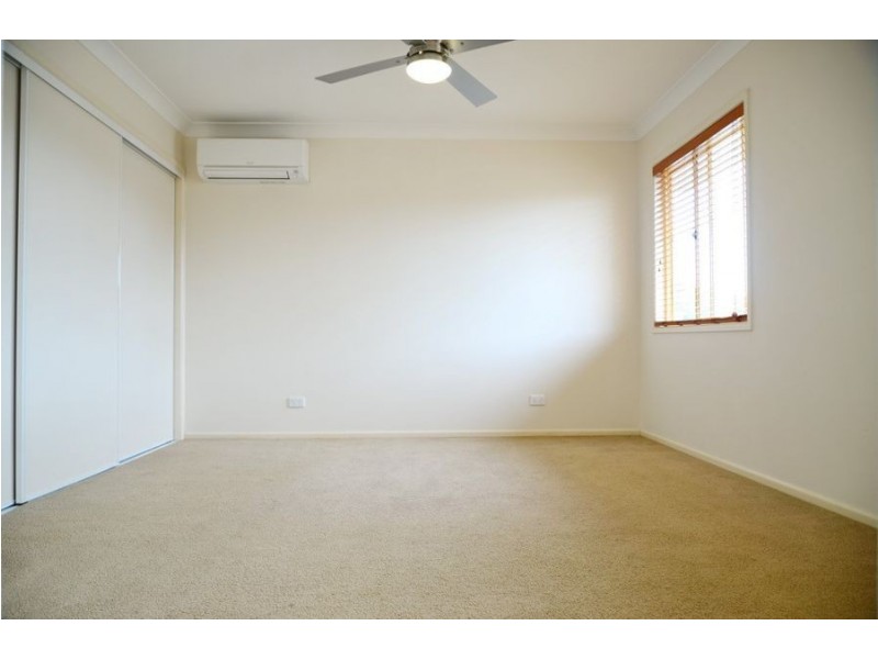 LUT/9 Bayside Court, Thorneside QLD 4158