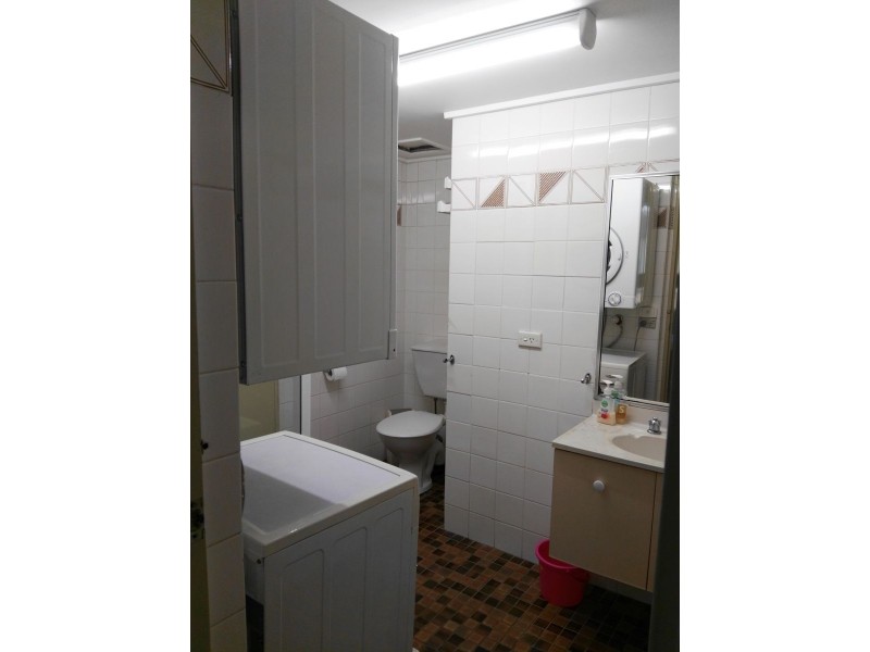 U101 /18 Orchid Ave, Surfers Paradise QLD 4217