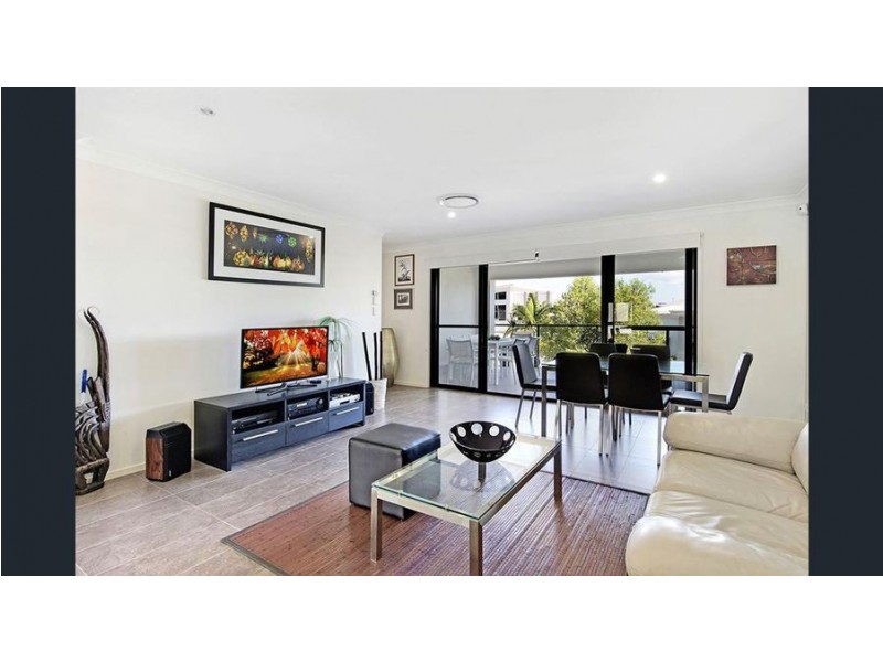 17 61 East Quay Drive,, Biggera Waters QLD 4216