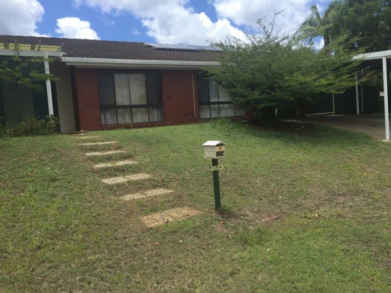 17 Batman Crescent, Springwood QLD 4127