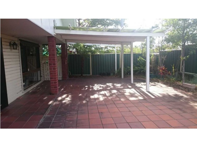 17 Batman Crescent, Springwood QLD 4127