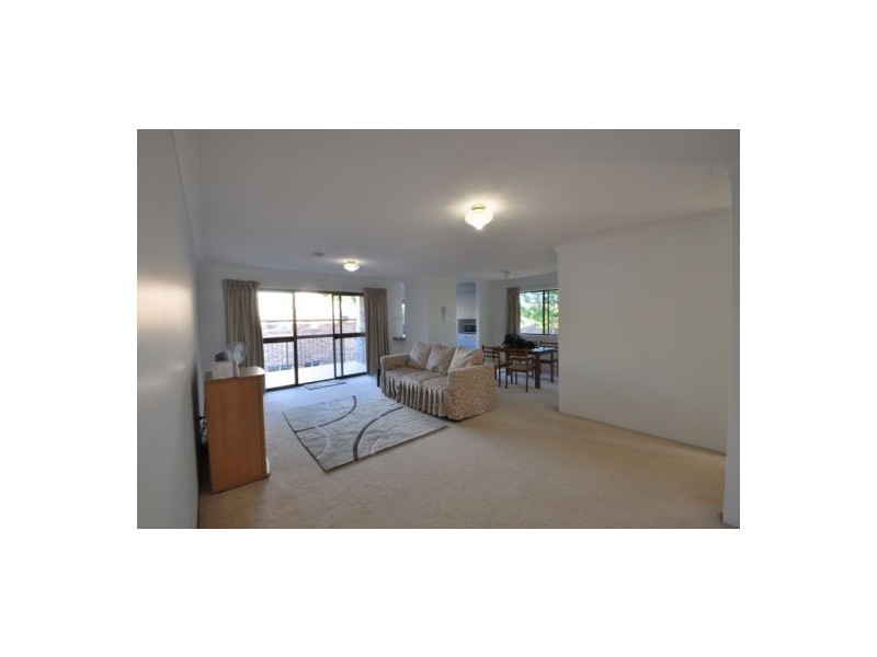 87 Macquarie St, St Lucia QLD 4067