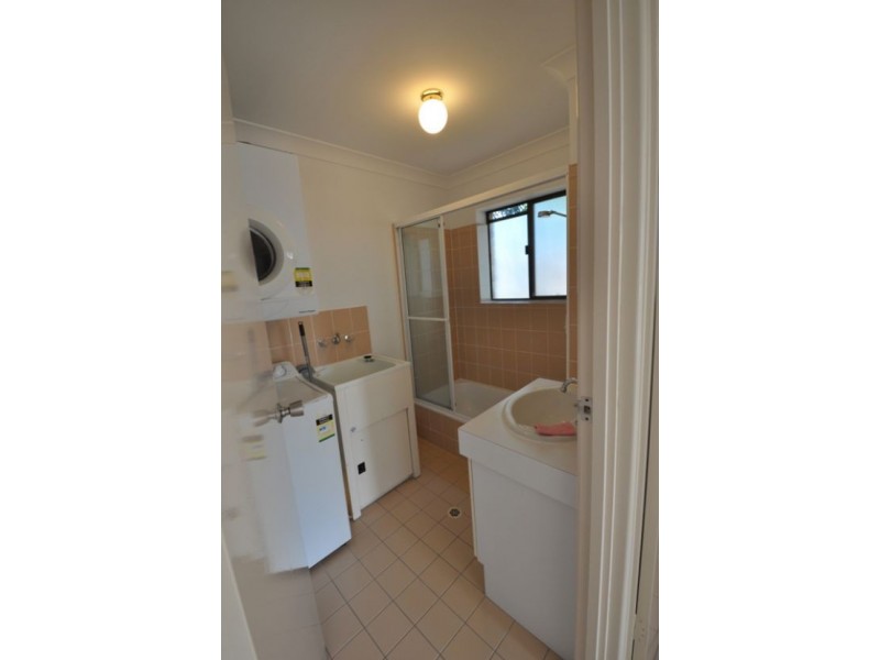 87 Macquarie St, St Lucia QLD 4067