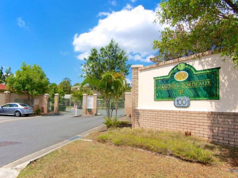 100 BORDEAUX ST, Eight Mile Plains QLD 4113