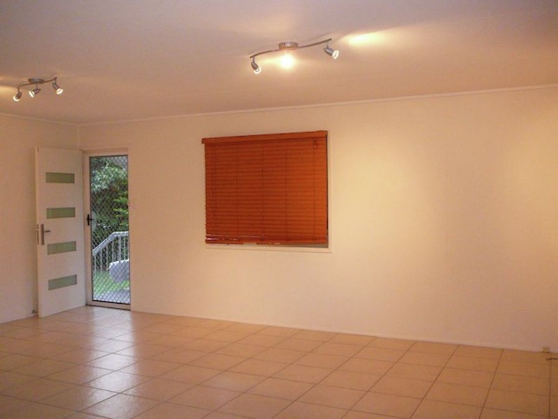 10 Mildred St, Slacks Creek QLD 4127