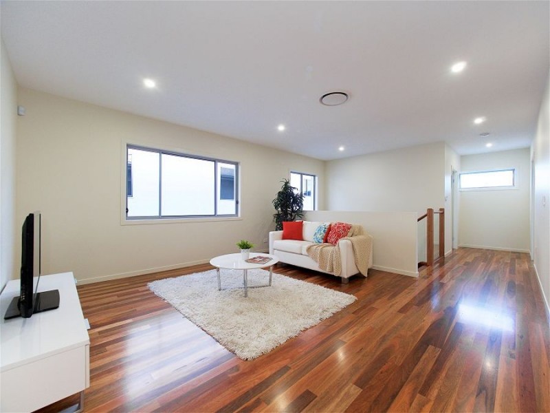 42 Panorama Street, Rochedale QLD 4123