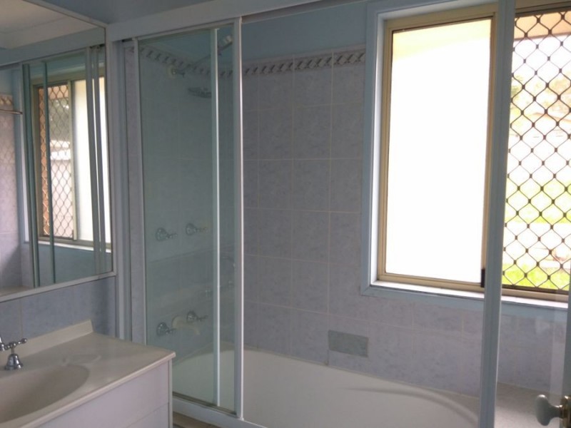 113 Landseer St, Sunnybank Hills QLD 4109