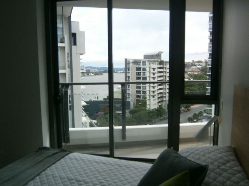 P999/37B Harbour Road, Hamilton QLD 4007