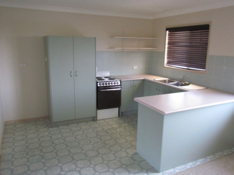 3 sebastian St, Manly West QLD 4179