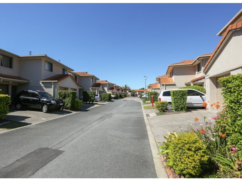 5/21 Regensberg Close, Varsity Lakes QLD 4227