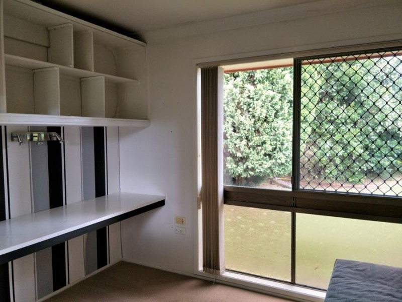 5 ERNA CT, Sunnybank QLD 4109