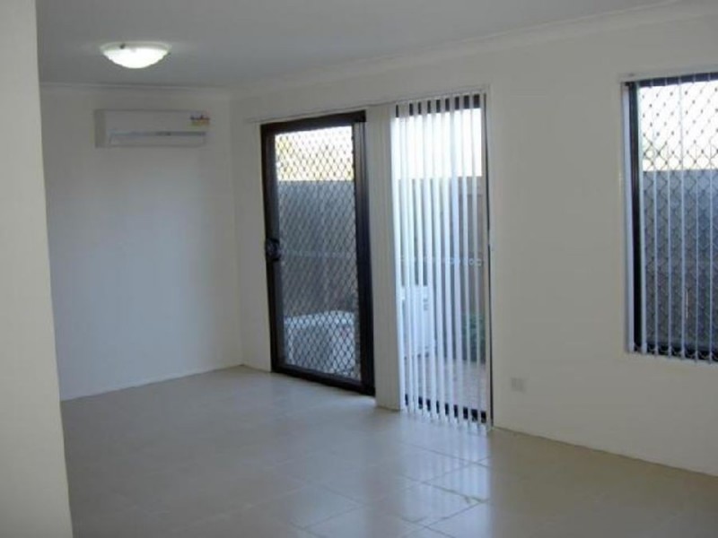 B 11 portia street, Kingston QLD 4114