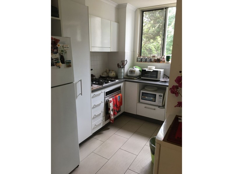 64/2 Campbell St, Toowong QLD 4066